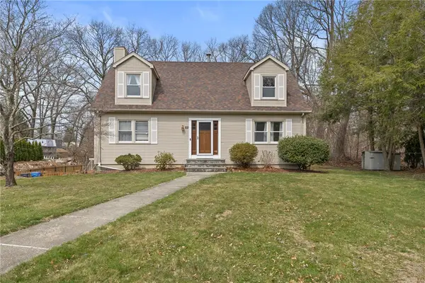65 Traymore Street, Cranston, RI 02920