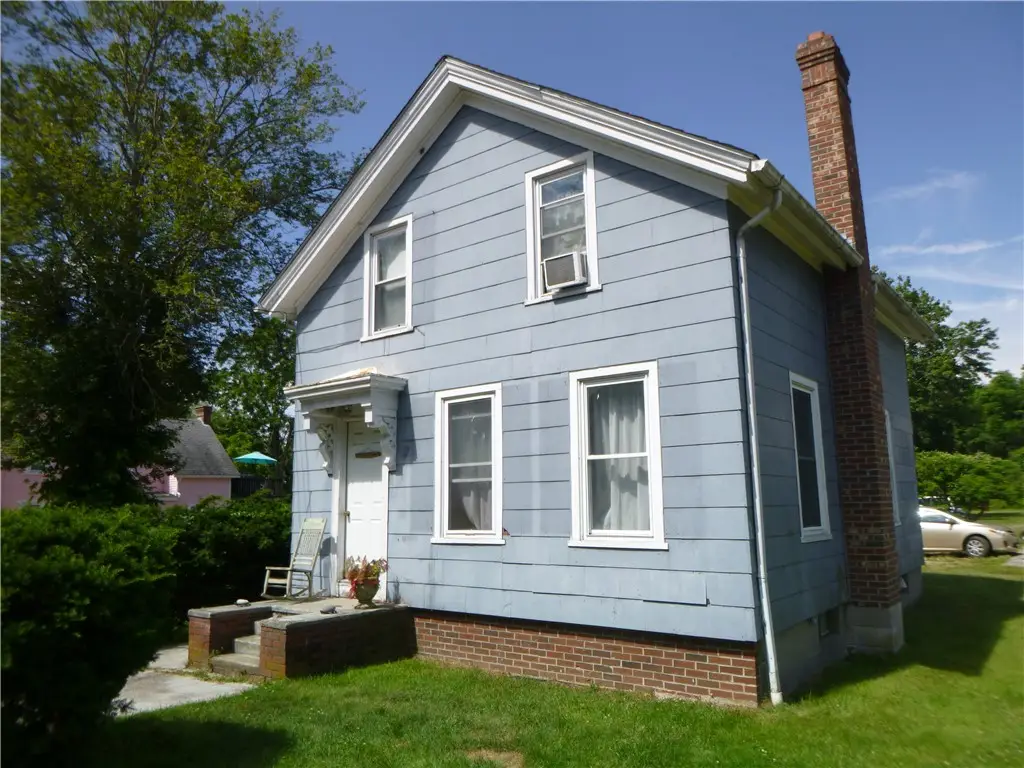 11 Alton Bradford Road, Hopkinton, RI 02808 - #1