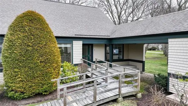 5 Brandywine Lane, Narragansett, RI 02882