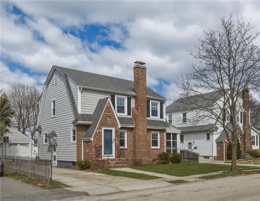 47 Knollwood Avenue, Cranston, RI 02910 - #2