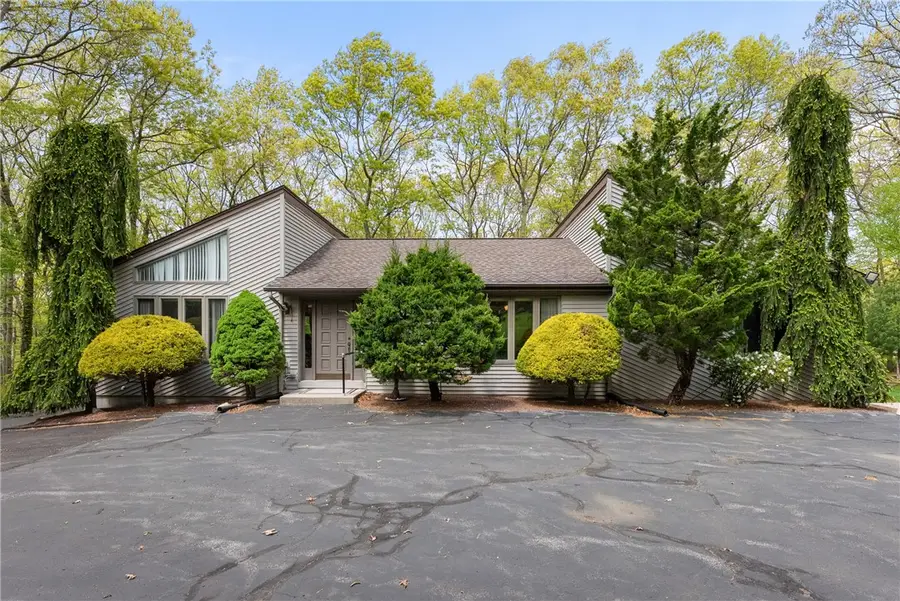 44 Whipple Road, Smithfield, RI 02917 - #3