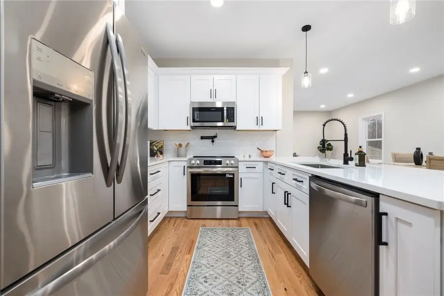 2907 Post Road #7, Warwick, RI 02886 - #3