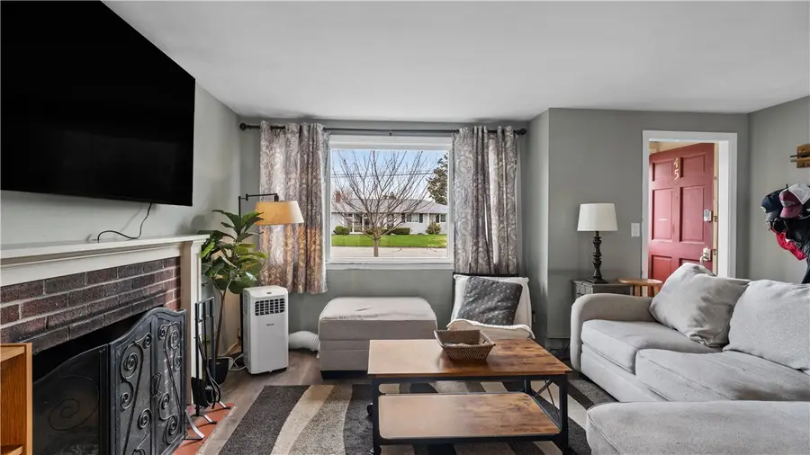 45 Whippoorwill Road, Warwick, RI 02888 - #3