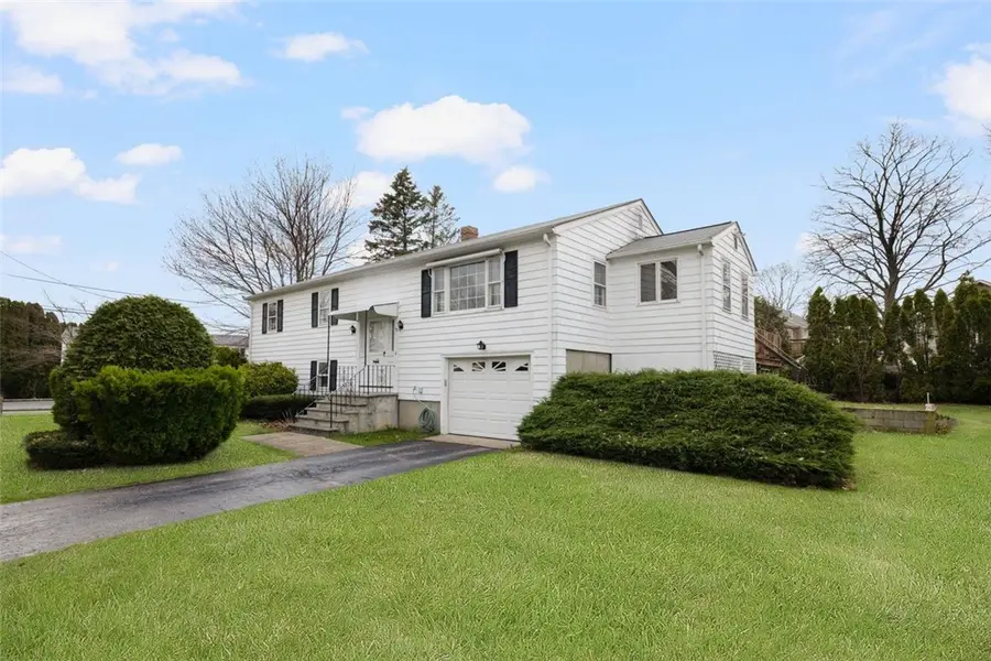 93 Norman Street, Cumberland, RI 02864 - #3