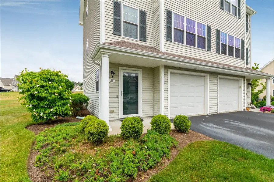 27 Streamview Drive #27, Cumberland, RI 02864 - #2