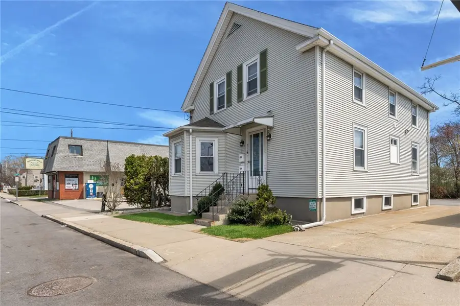 476 N Broadway, East Providence, RI 02914 - #3