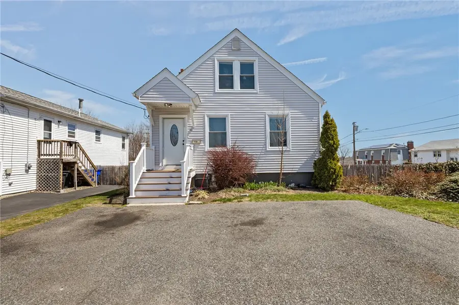 46 Irving Street, North Providence, RI 02904 - #2