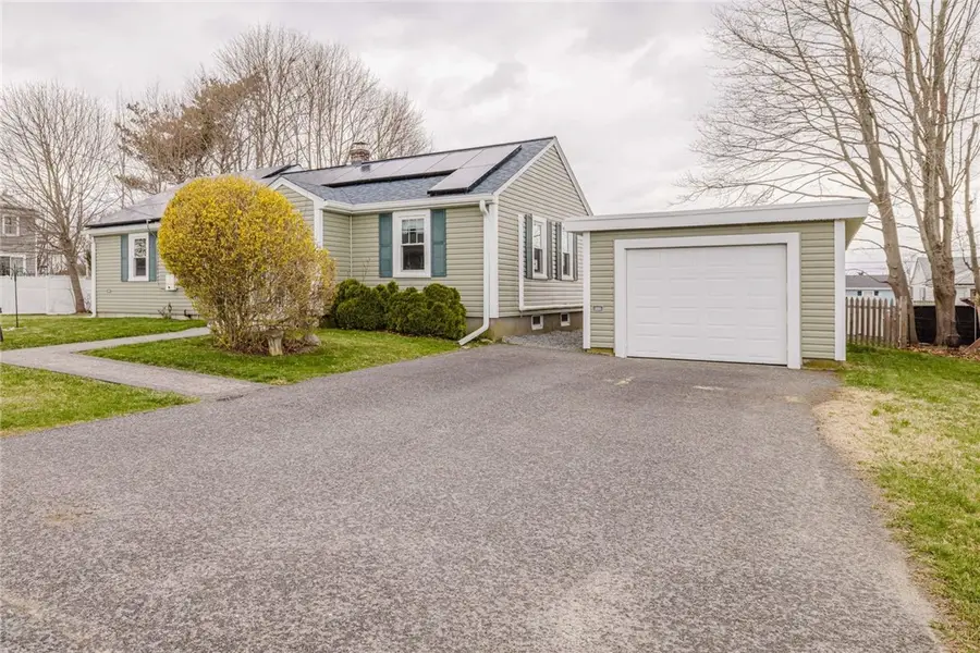 72 Beardsworth Road, Tiverton, RI 02878 - #3