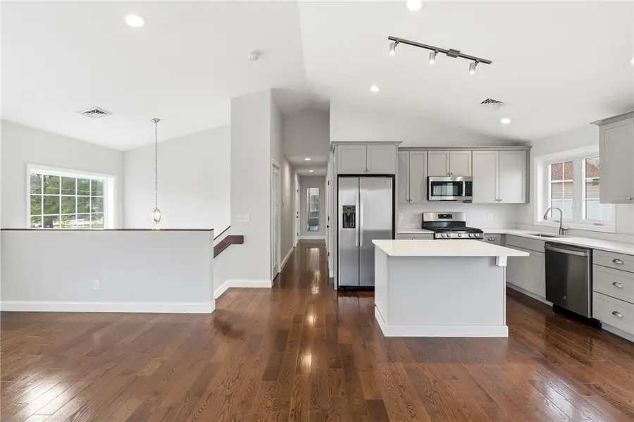 29 Calumet Avenue, Johnston, RI 02919 - #3