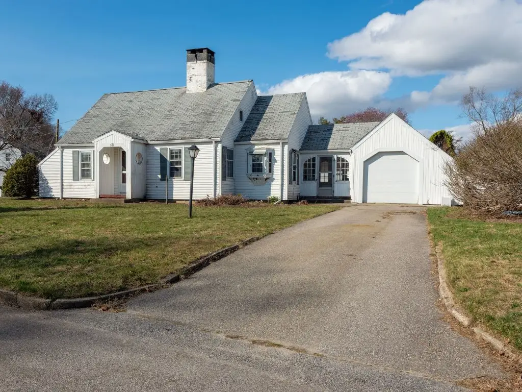 369 Manor Drive, Warwick, RI 02888 - #1