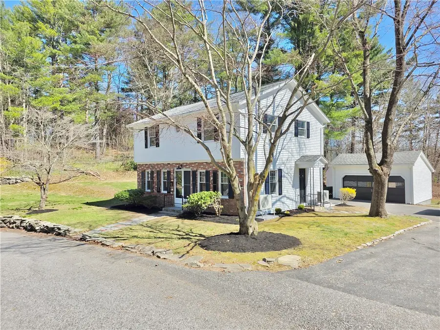 8 Wolf Hill Road, Smithfield, RI 02917 - #3