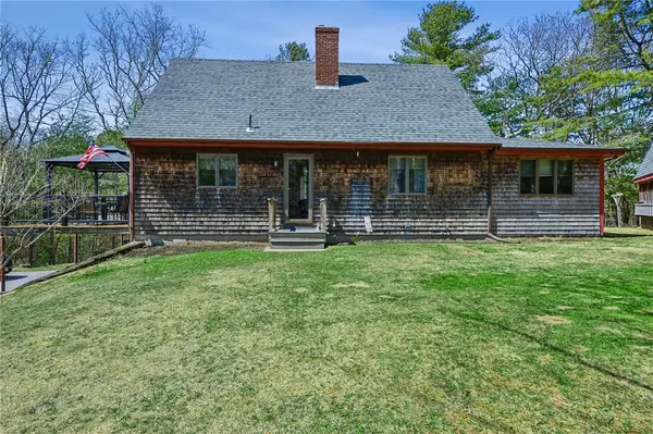 320 Shannock Road, South Kingstown, RI 02879