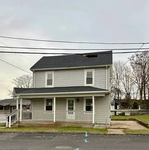 2 Fairmount Avenue, Johnston, RI 02919