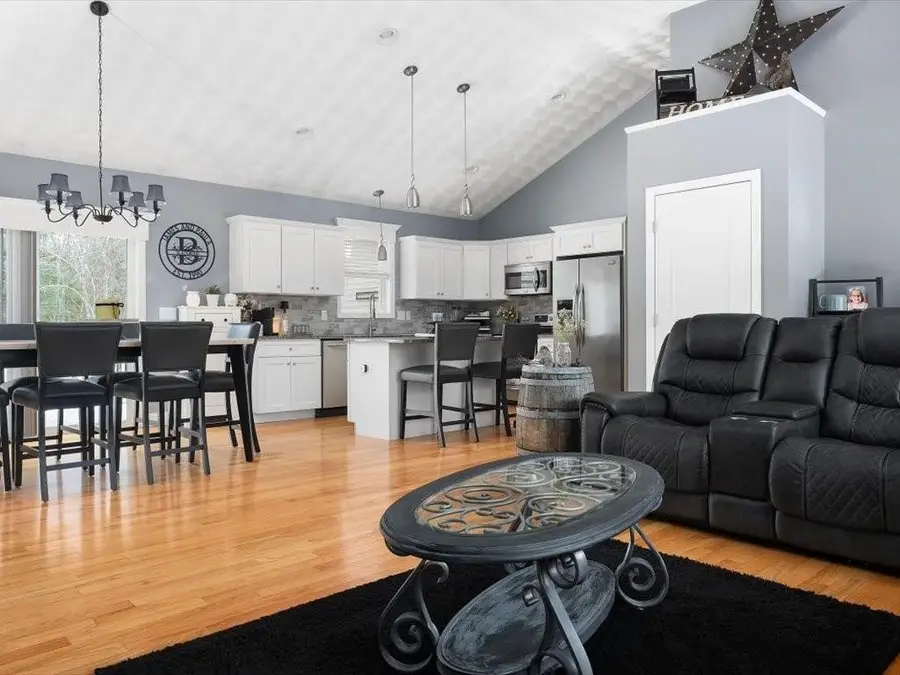 12 Hillside Drive, Charlestown, RI 02813 - #3