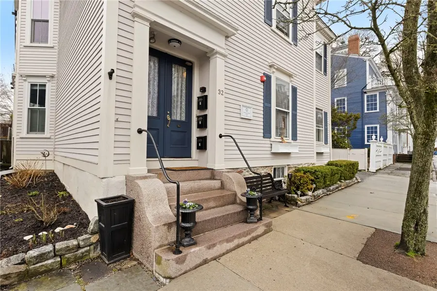 32 School Street #2, Newport, RI 02840 - #2