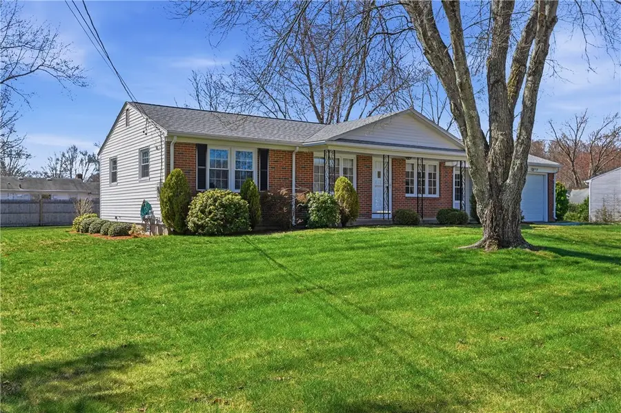 23 Glen Oaks Drive, Cumberland, RI 02864 - #2