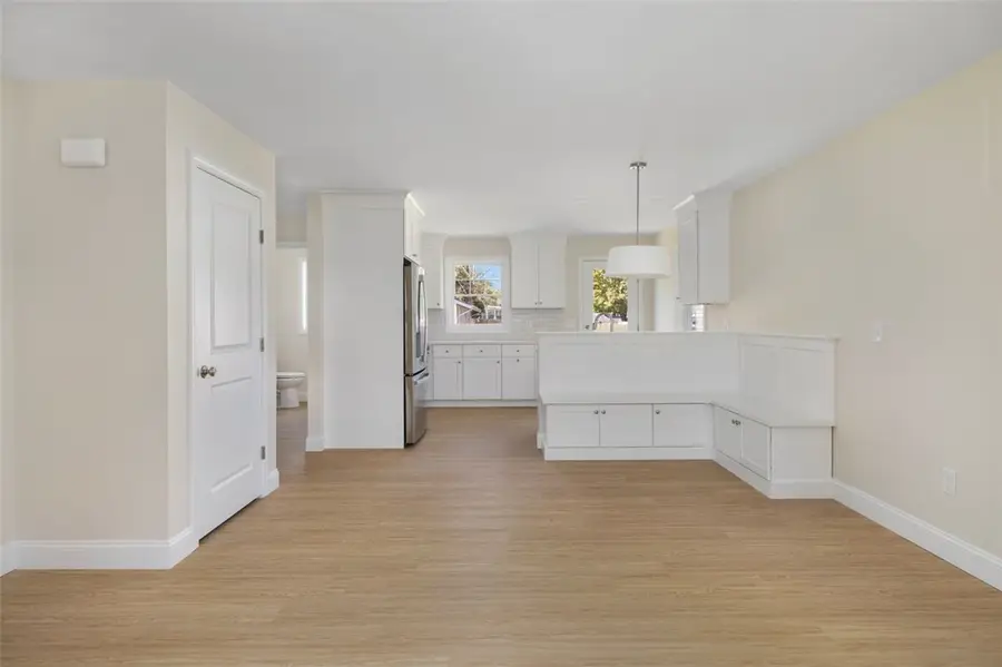 19 Wood Street, Warwick, RI 02889 - #3