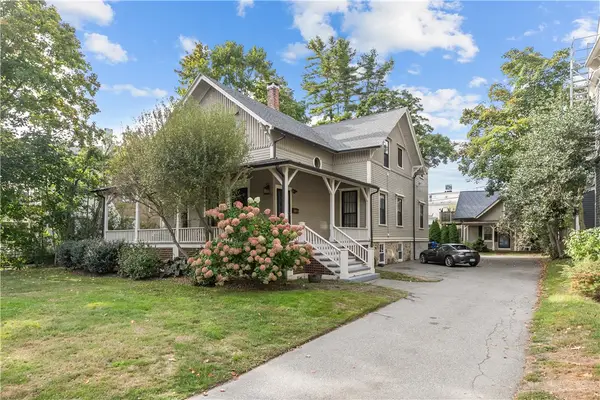 39 Powel Avenue #2, Newport, RI 02840