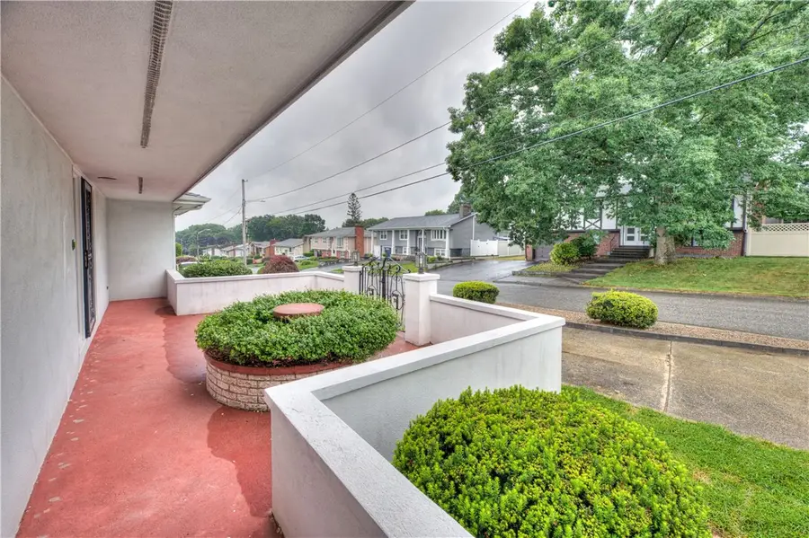 75 Selma Street, Cranston, RI 02920 - #2