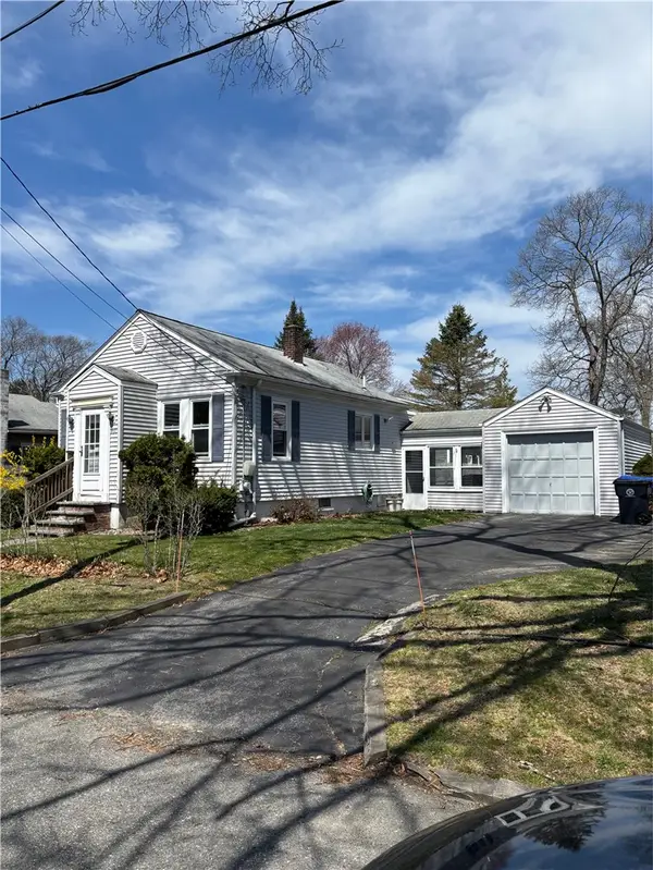 131 Anson Drive, East Providence, RI 02915