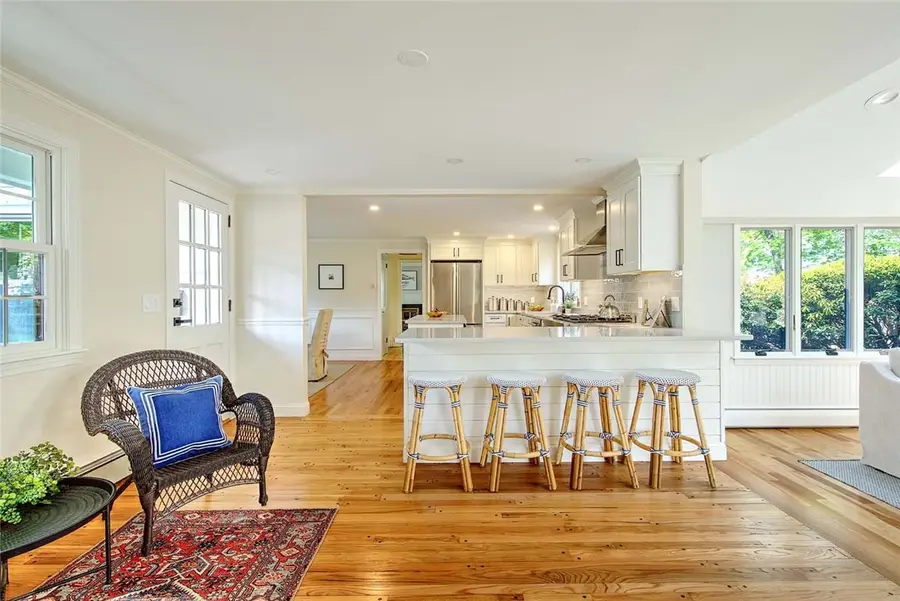 18 Chantilly Drive, Barrington, RI 02806 - #3