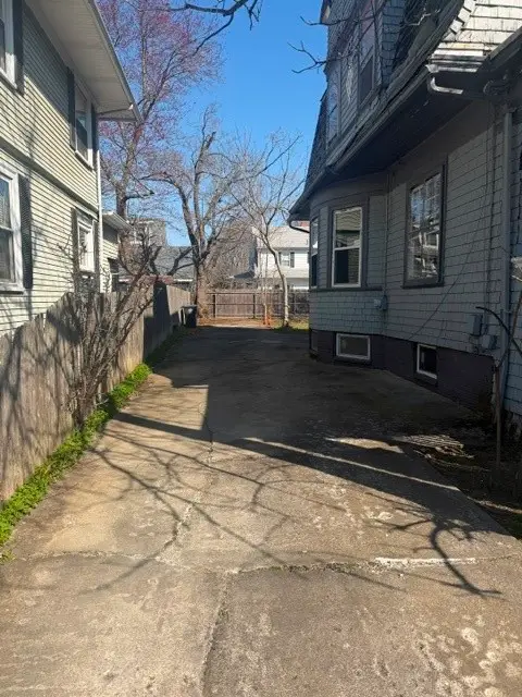 107 Massasoit Avenue, Cranston, RI 02905 - #2