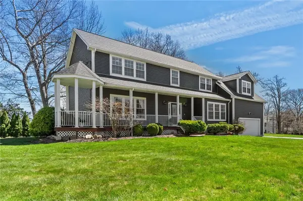 25 Red Hawk Drive, Cranston, RI 02921