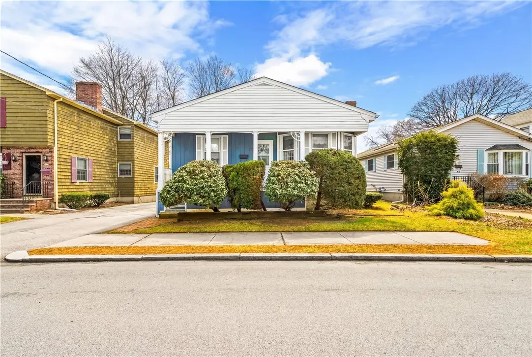 30 Naples Avenue, Providence, RI 02908 - #1