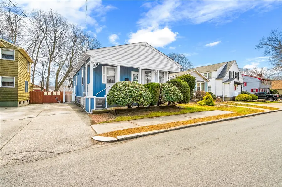 30 Naples Avenue, Providence, RI 02908 - #2