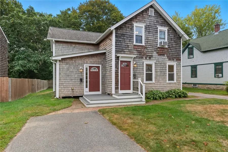 16 Mechanic Street, South Kingstown, RI 02879 - #3
