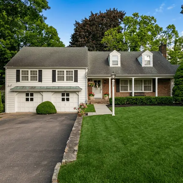 10 Cedar Crest Drive, Westerly, RI 02891