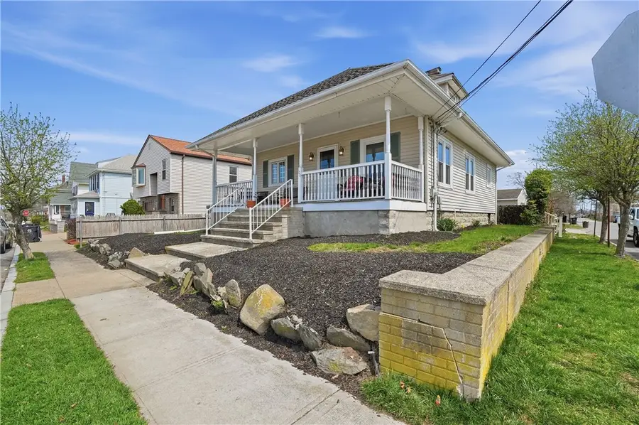 104 Fifth Street, East Providence, RI 02914 - #2
