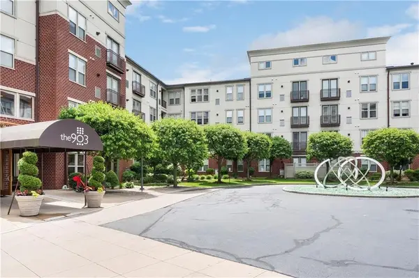 1000 Providence Place #123, Providence, RI 02903
