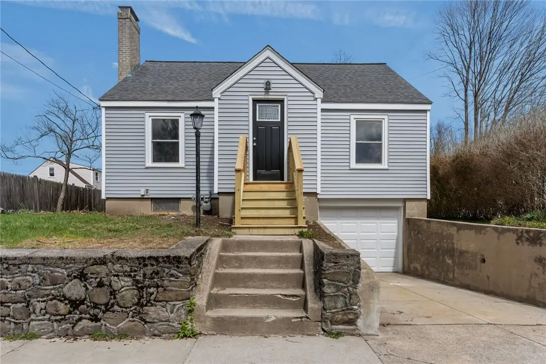 2 Sprague Avenue, Riverside, RI 02915 - #1