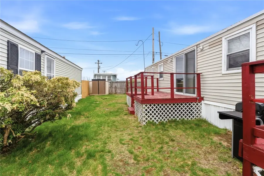 11 East Drive, Rumford, RI 02916 - #3