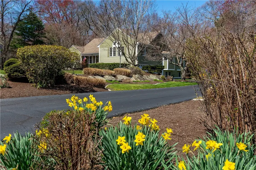 454 N. Quidnessett Rd Road, North Kingstown, RI 02852 - #2