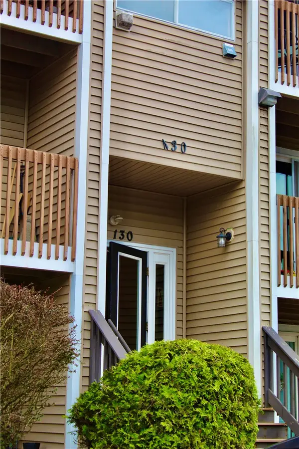 130 Fordson Avenue #2, Cranston, RI 02910