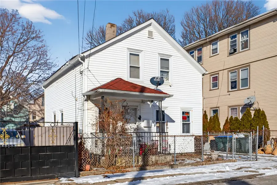 31 Sassafras Street, Providence, RI 02907 - #3
