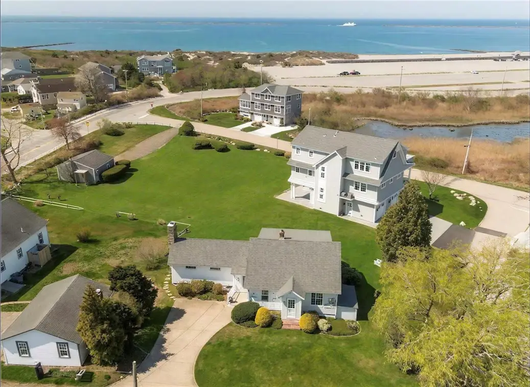 156 Saltaire Avenue, Narragansett, RI 02882 - #1