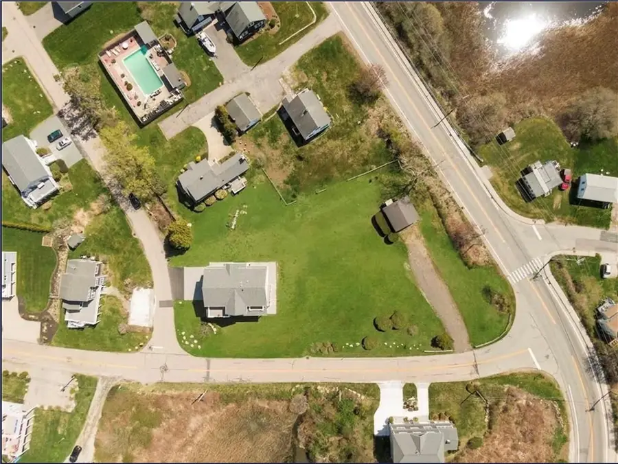 156 Saltaire Avenue, Narragansett, RI 02882 - #3