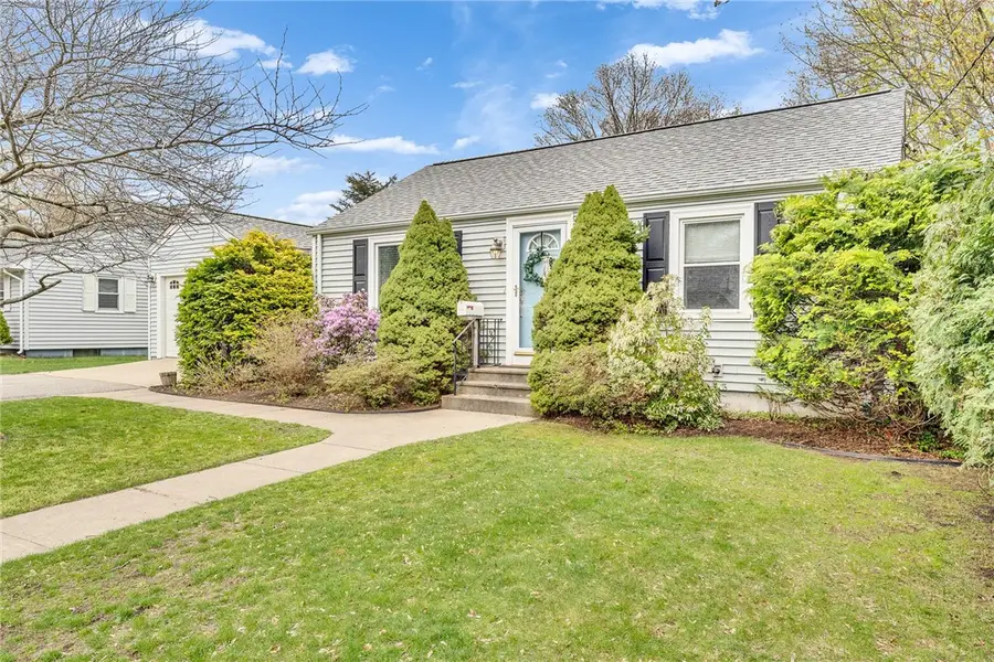 104 Larkin Avenue, Warwick, RI 02886 - #2