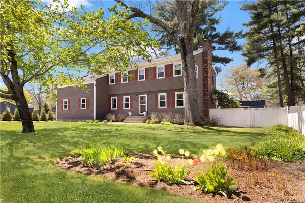 184 Pleasant View Avenue, Smithfield, RI 02917