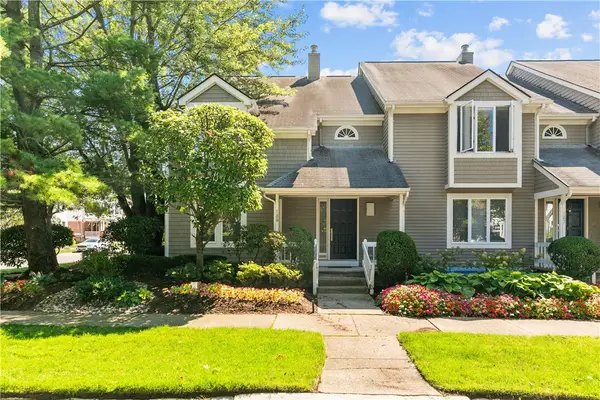 189 Laurel Avenue #189, Providence, RI 02906