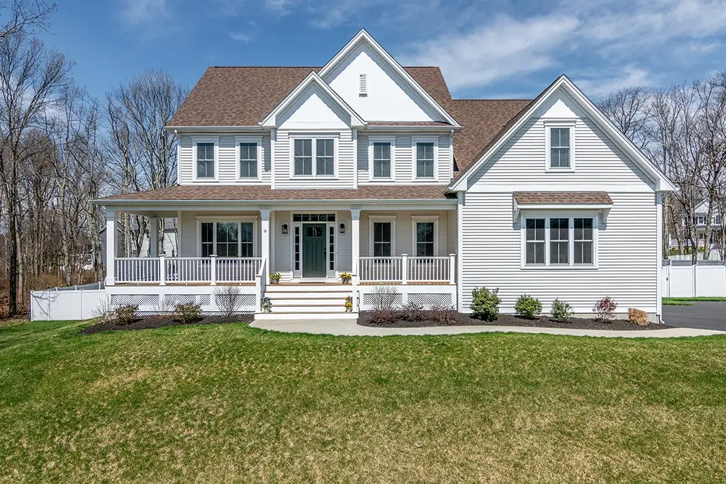 9 Scarlett Way, Cranston, RI 02921 - #1