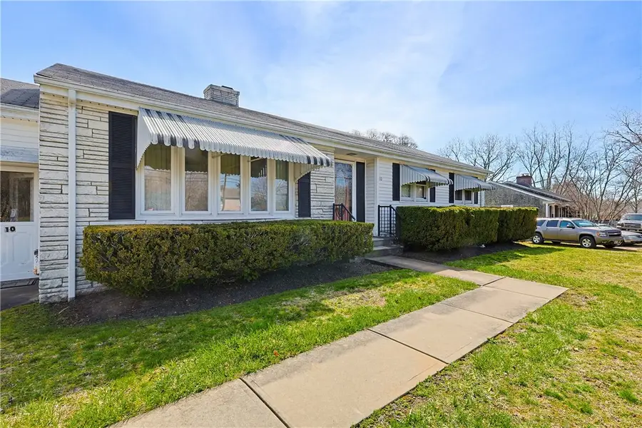 10 Brayton Road, Tiverton, RI 02878 - #3
