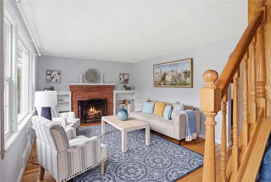 36 Ideal Court, Warwick, RI 02818 - #2