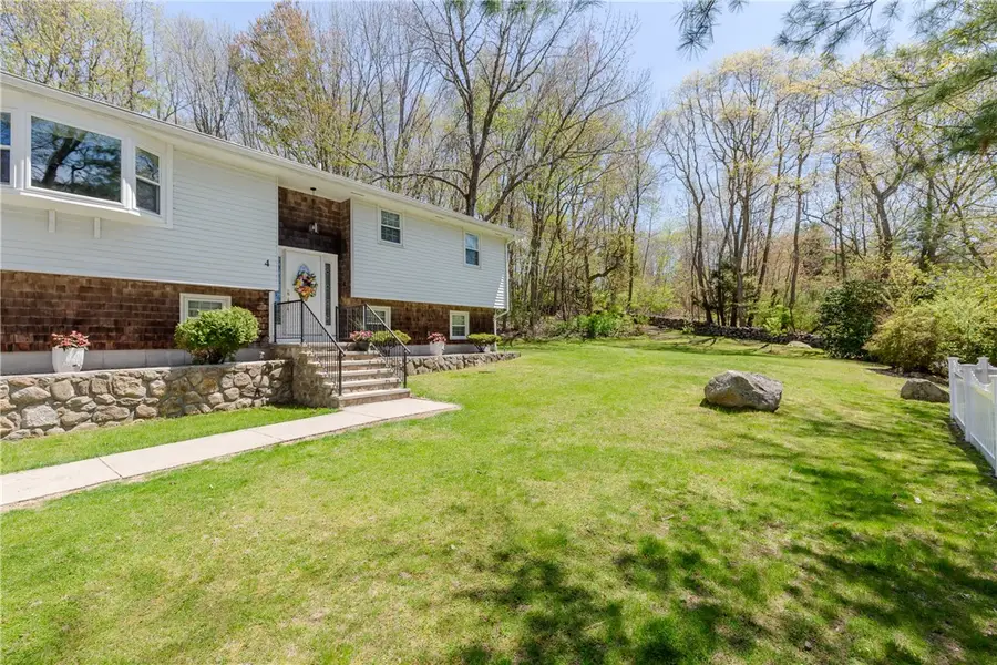 4 Clark Road, Smithfield, RI 02917 - #2