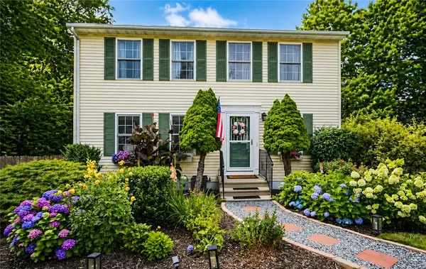 102 Canning Street, Cumberland, RI 02864