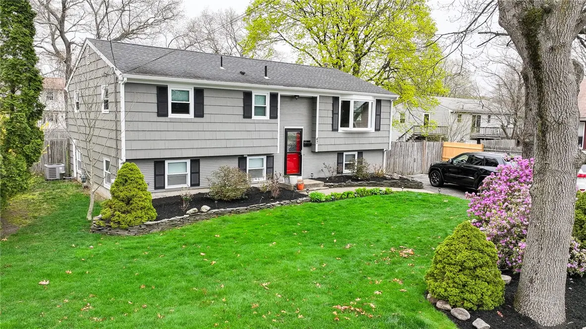 47 Long Street, Warwick, RI 02888 - #1