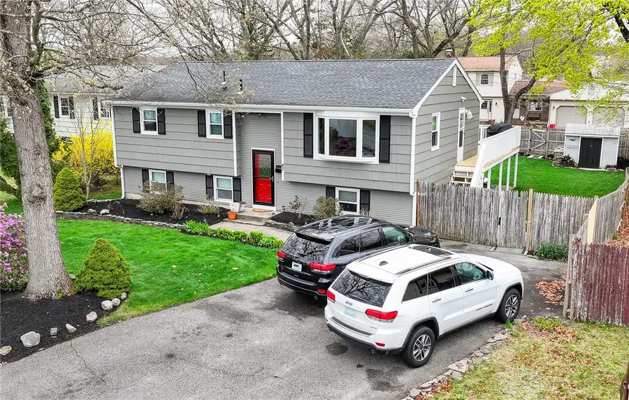 47 Long Street, Warwick, RI 02888 - #3